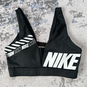 Nike Dri-Fit Sports Bra - size S